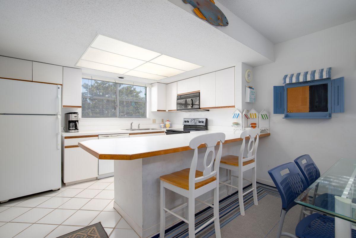 HIDDEN DUNES BEACH COTTAGES 2 - Residential