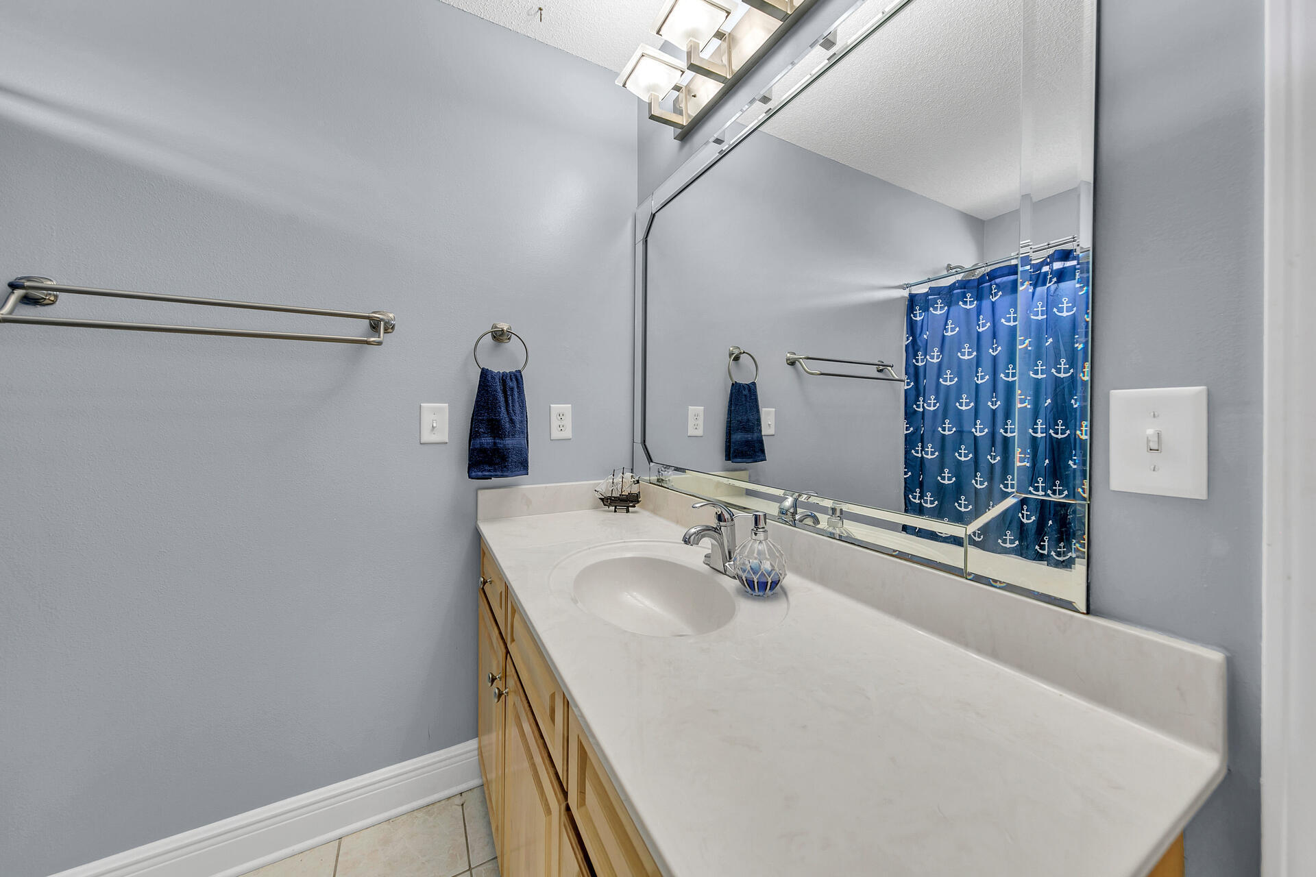 NORTH RIDGE CREEK S/D 1ST ADDN - Residential