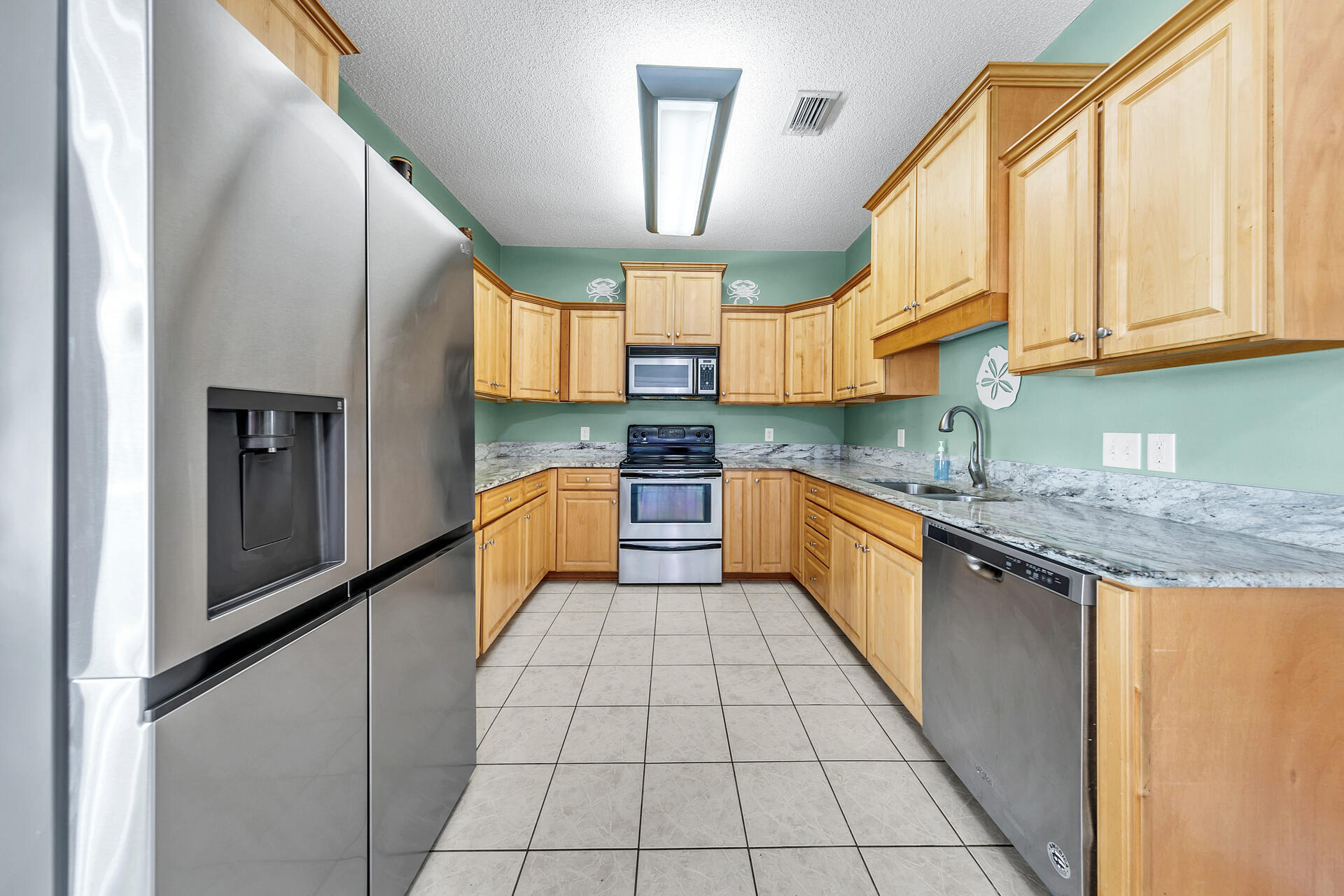 NORTH RIDGE CREEK S/D 1ST ADDN - Residential