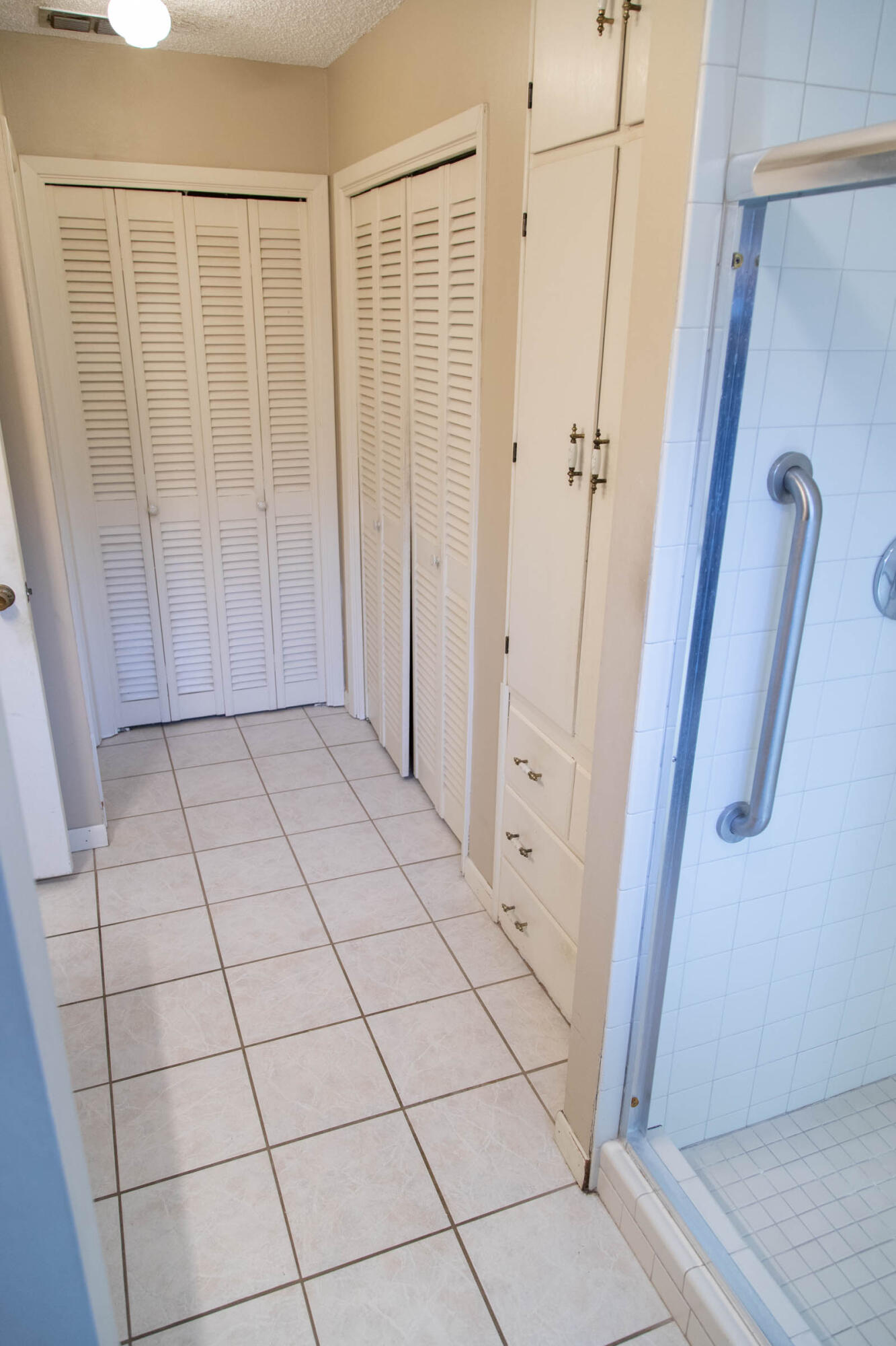 COLONY ESTATES 3RD ADDN - Residential