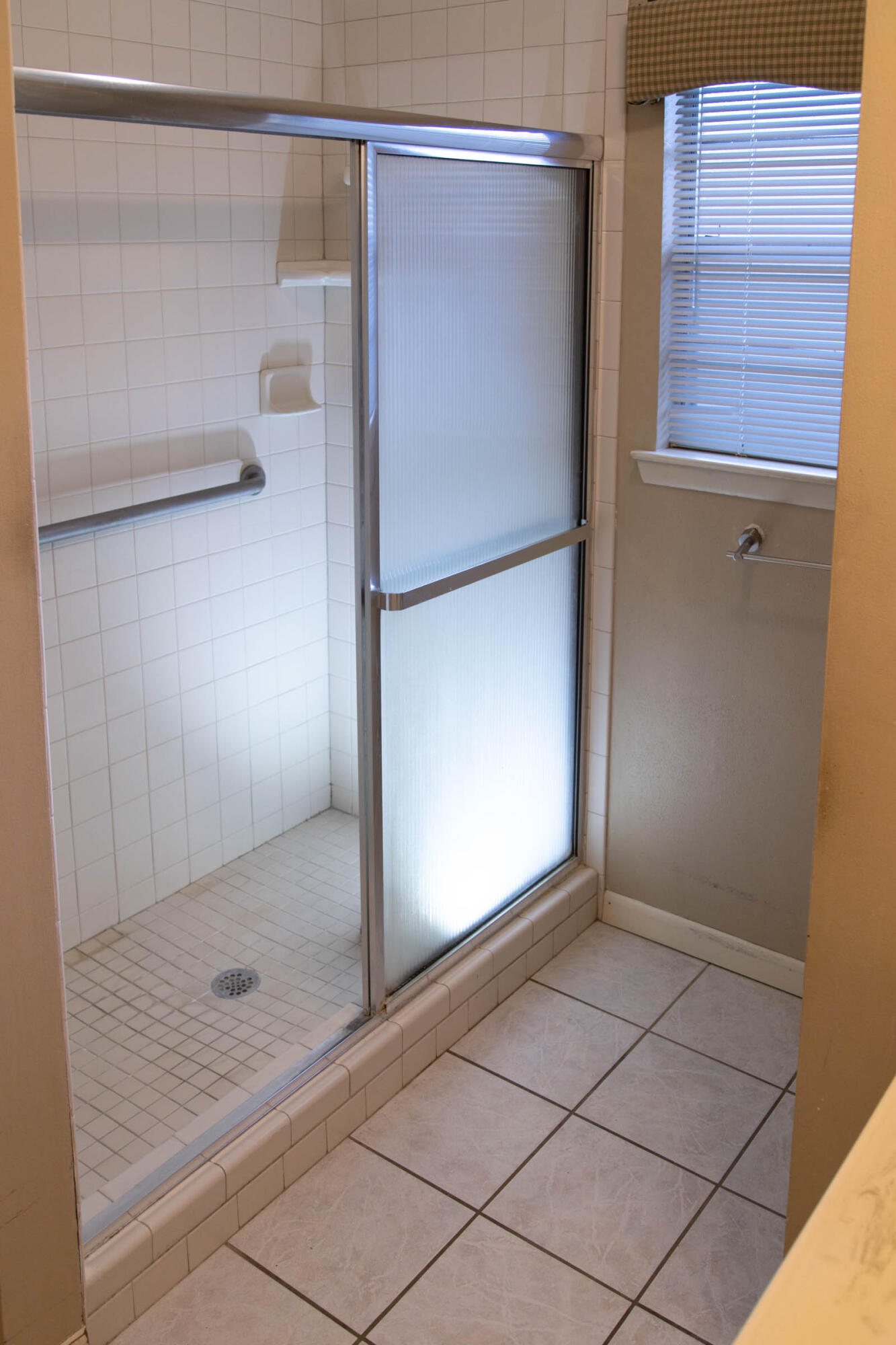 COLONY ESTATES 3RD ADDN - Residential