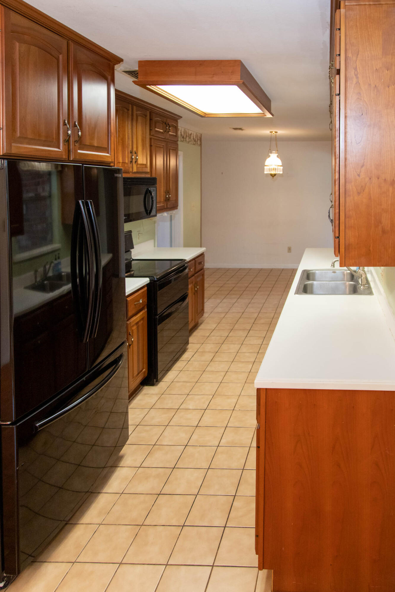 COLONY ESTATES 3RD ADDN - Residential