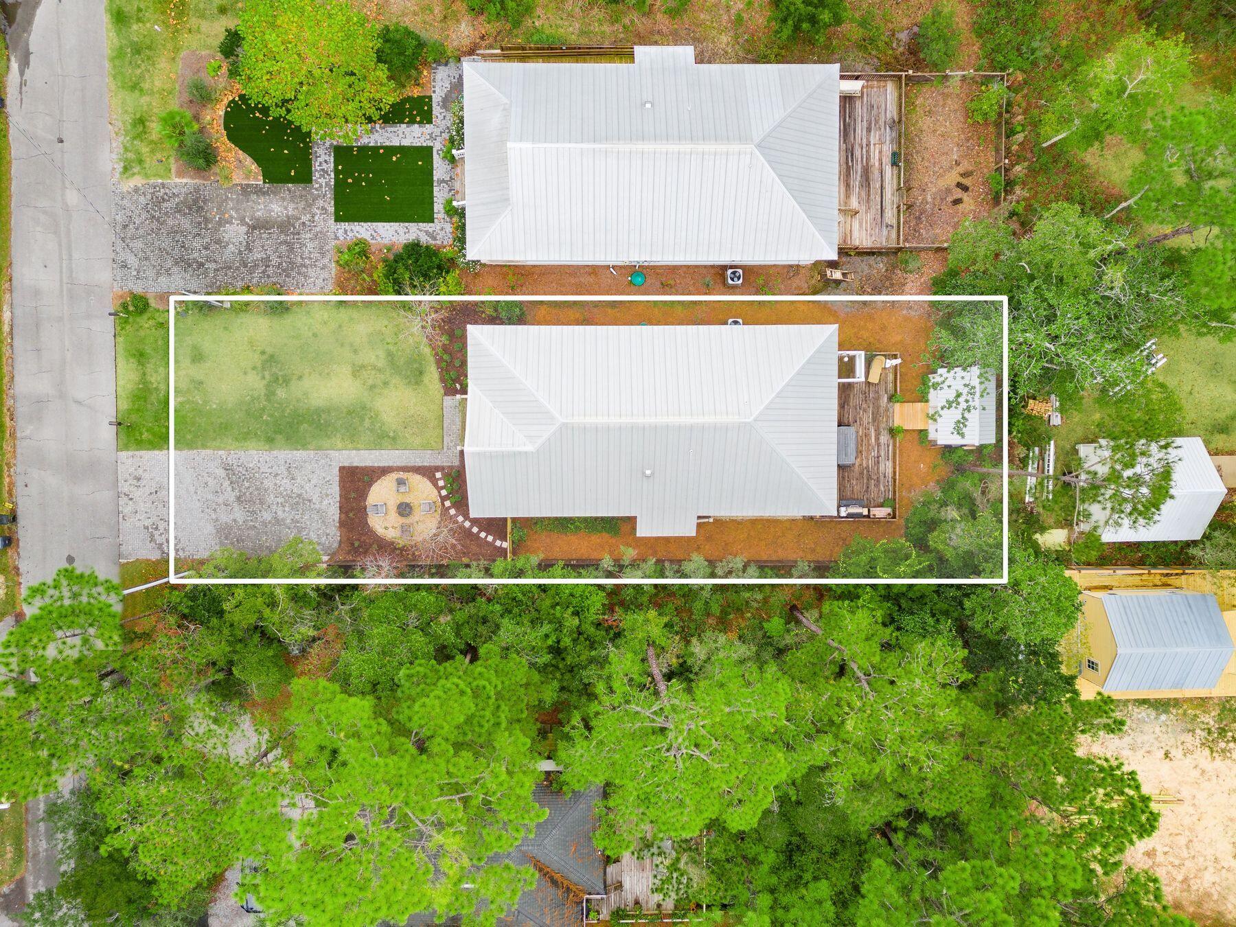 MAGNOLIA BEACH - Residential