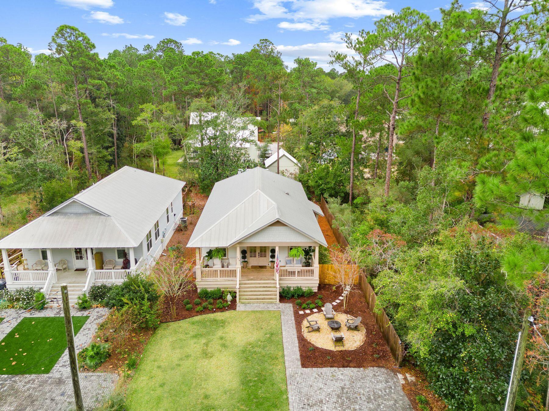 MAGNOLIA BEACH - Residential