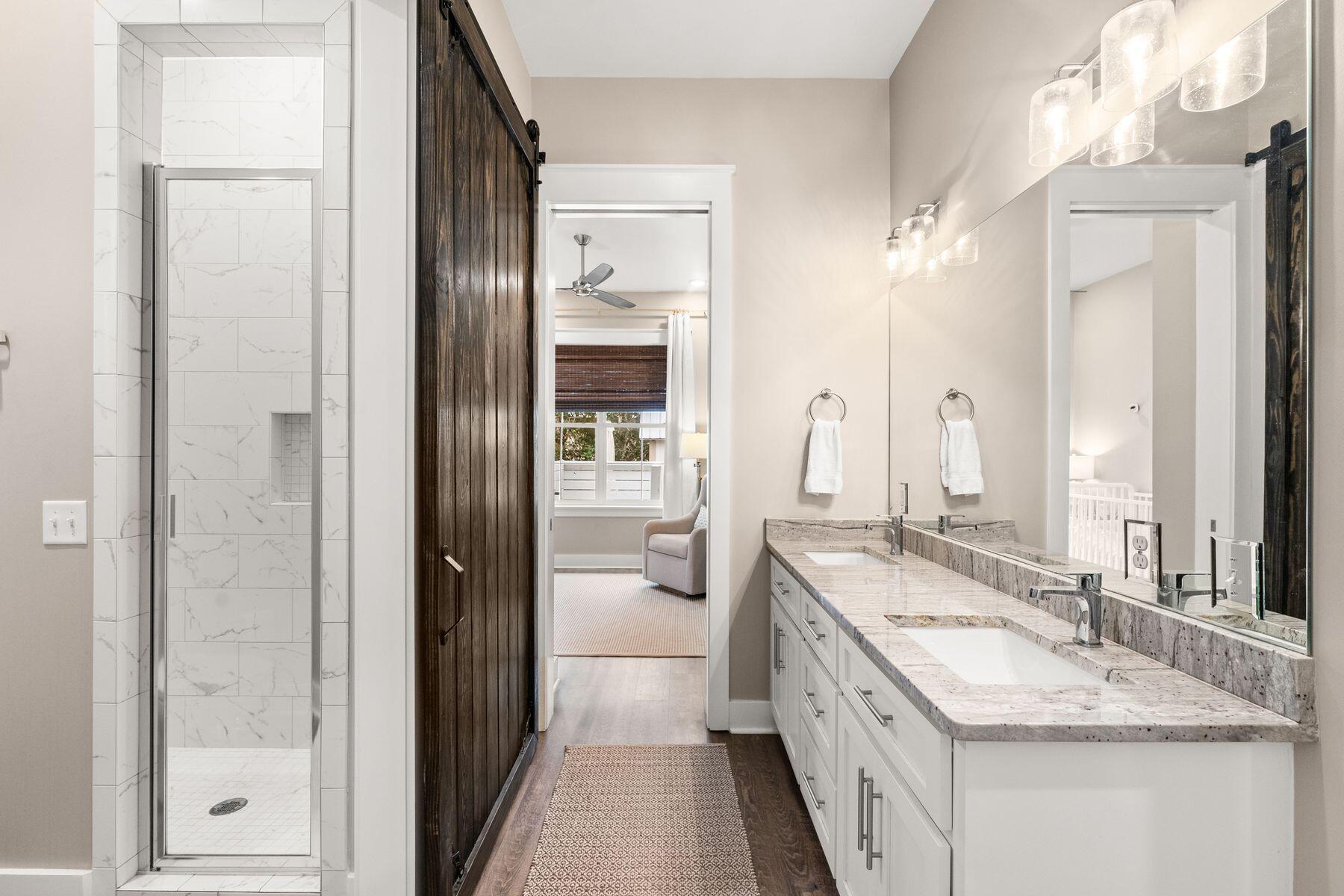 MAGNOLIA BEACH - Residential