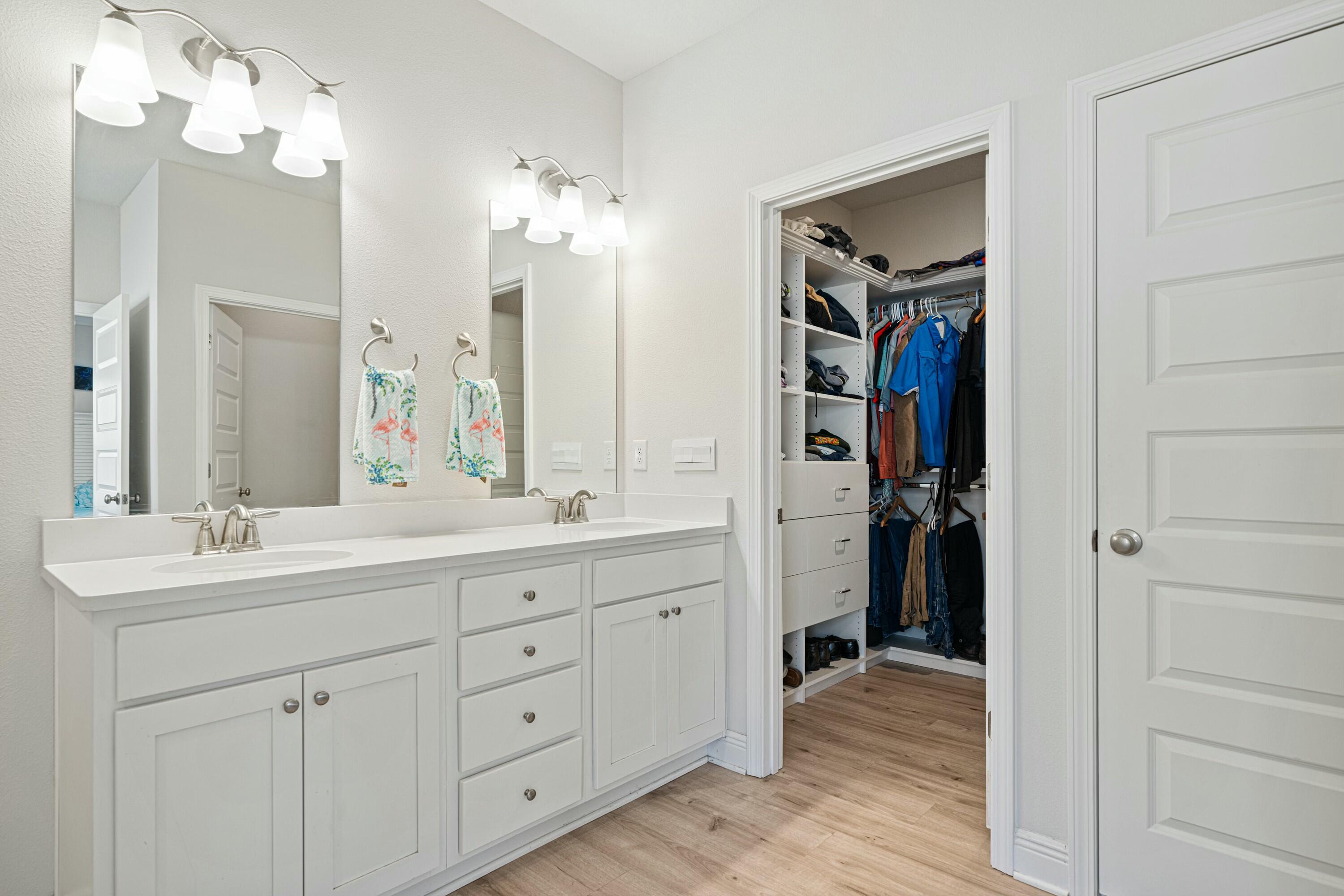 Hammock Oaks Estates - Residential