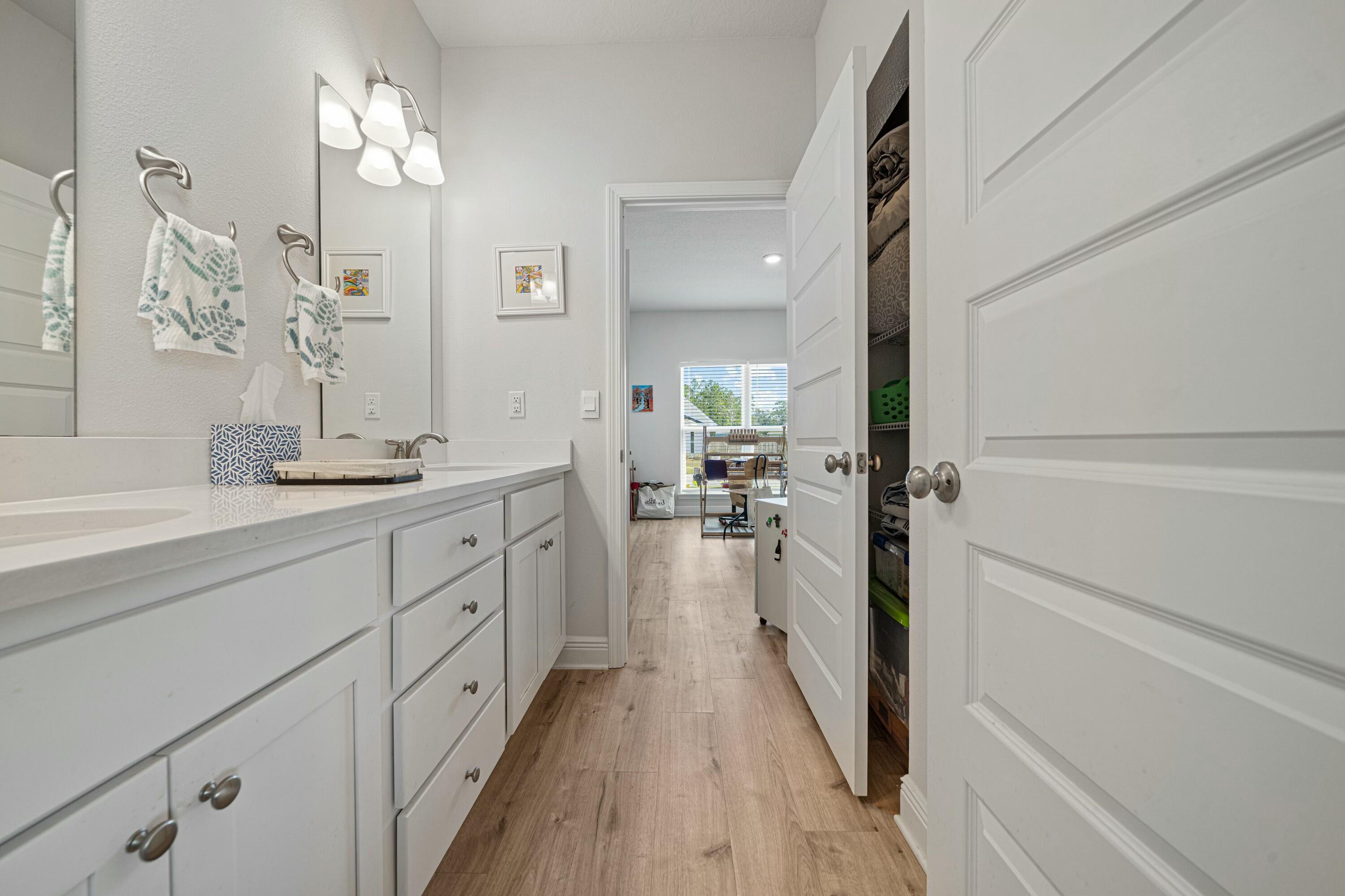 Hammock Oaks Estates - Residential