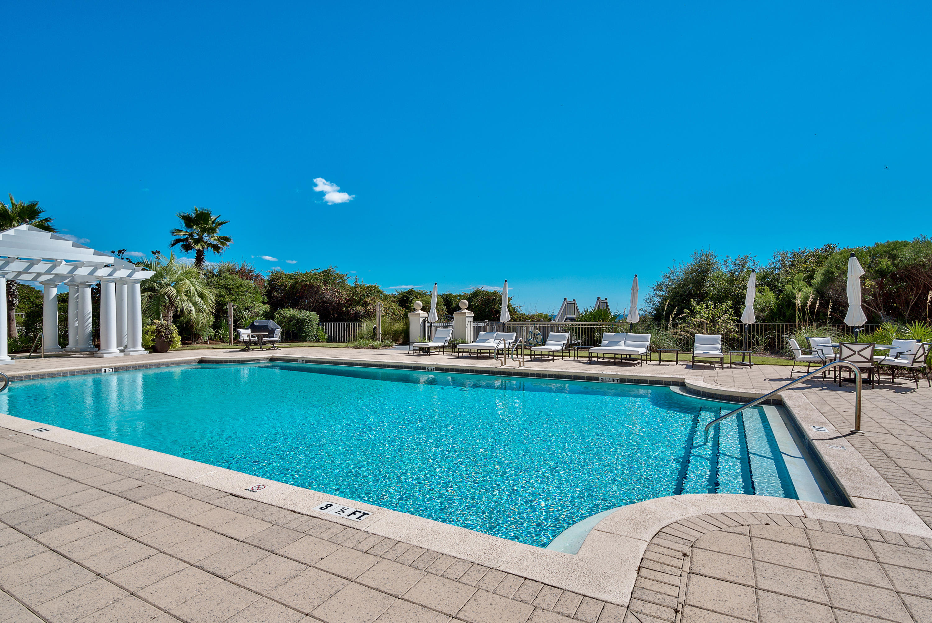 PARK PLACE ON SEAGROVE BEACH - Residential