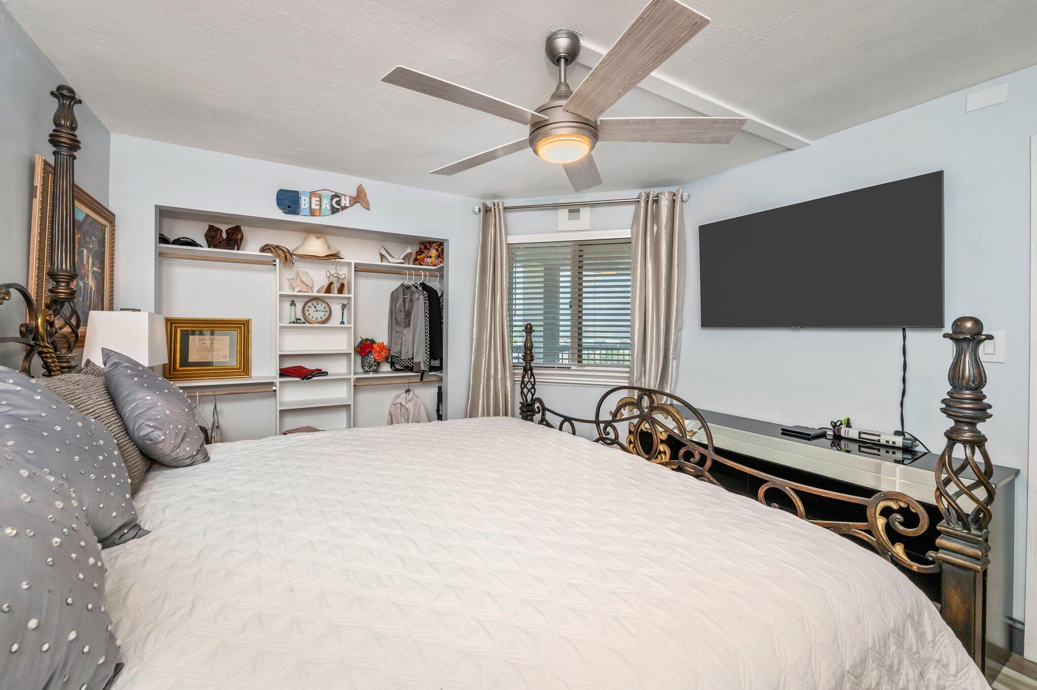 BREAKERS OF FWB PH 1 - Residential
