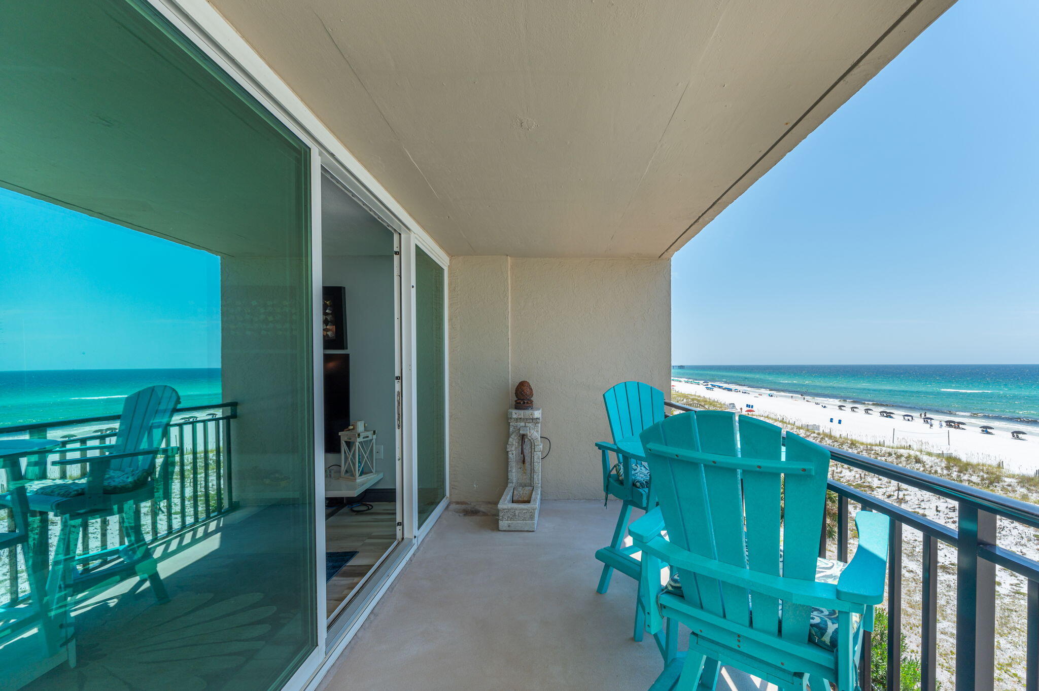 BREAKERS OF FWB PH 1 - Residential