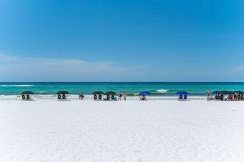 A home in Fort Walton Beach