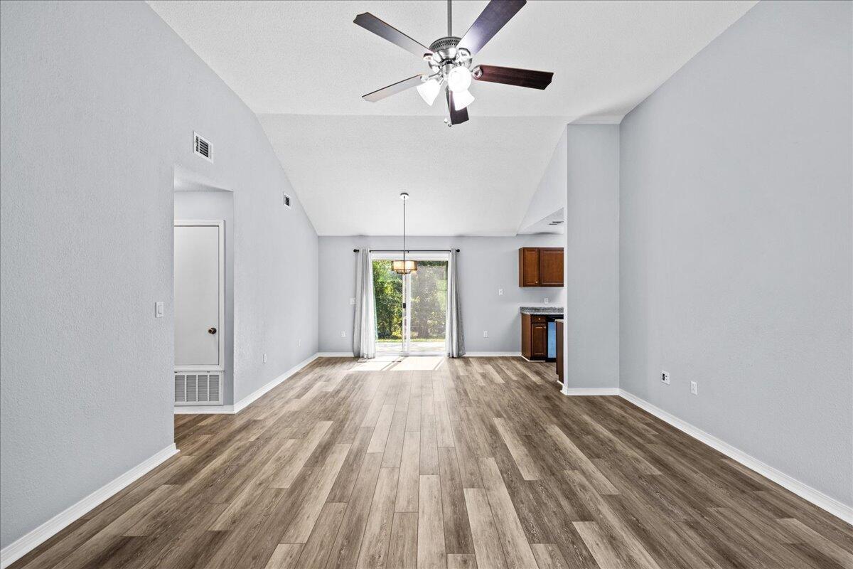 COUNTRYVIEW ESTATES - Residential