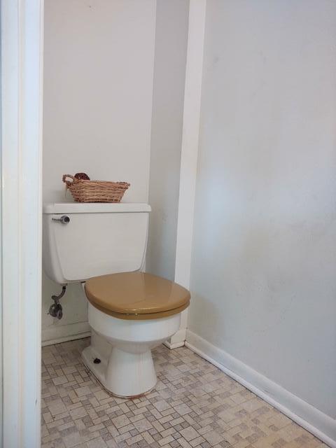 BAYOU WOODS 4TH ADDN LOT 16 - Residential