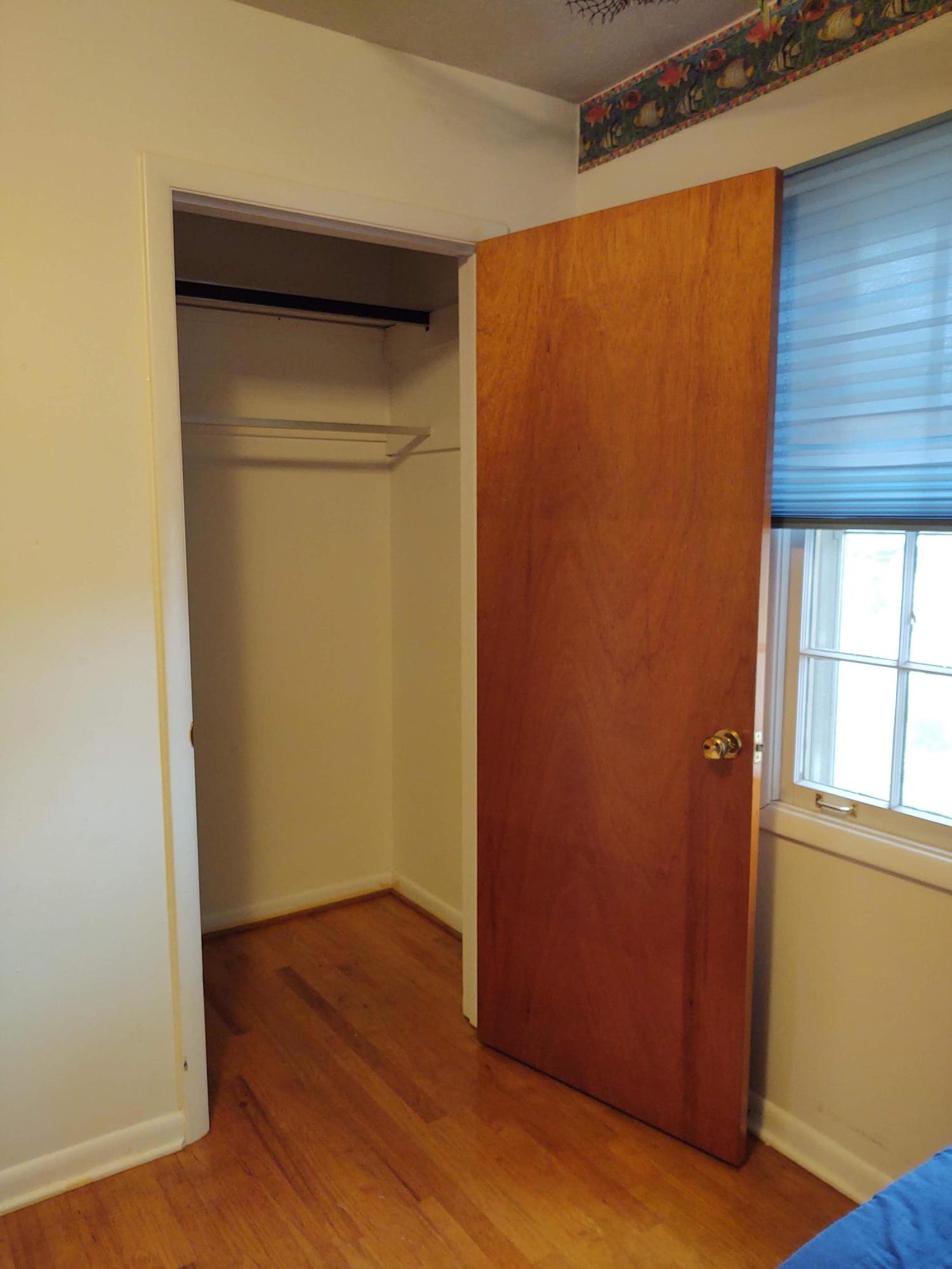 BAYOU WOODS 4TH ADDN LOT 16 - Residential