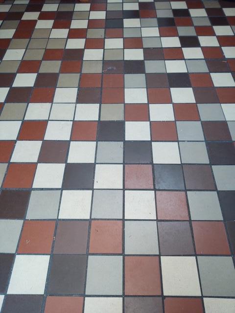 BAYOU WOODS 4TH ADDN LOT 16 - Residential