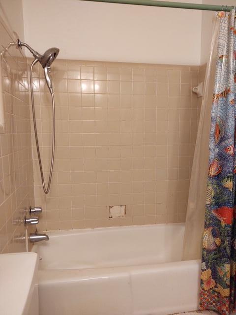 BAYOU WOODS 4TH ADDN LOT 16 - Residential