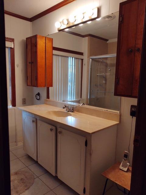 BAYOU WOODS 4TH ADDN LOT 16 - Residential