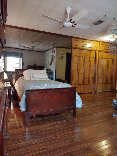 BAYOU WOODS 4TH ADDN LOT 16 - Residential