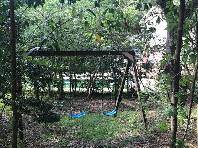 BAYOU WOODS 4TH ADDN LOT 16 - Residential