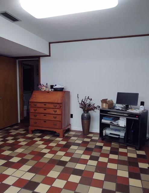 BAYOU WOODS 4TH ADDN LOT 16 - Residential