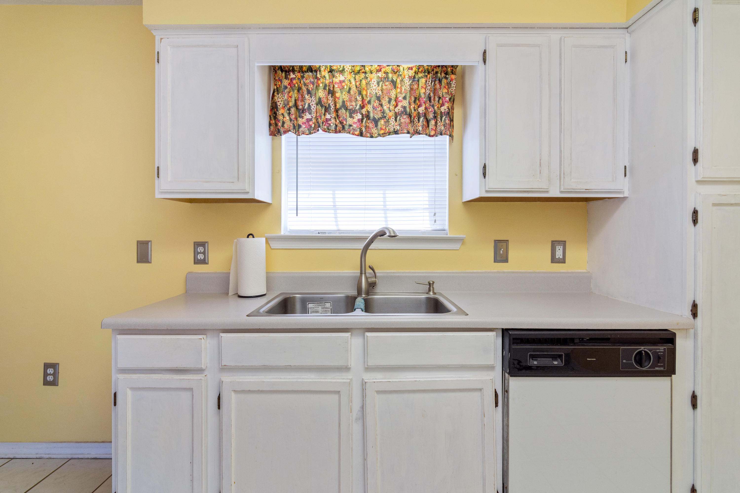 CORONADO VILLAGE PH 1 - Residential