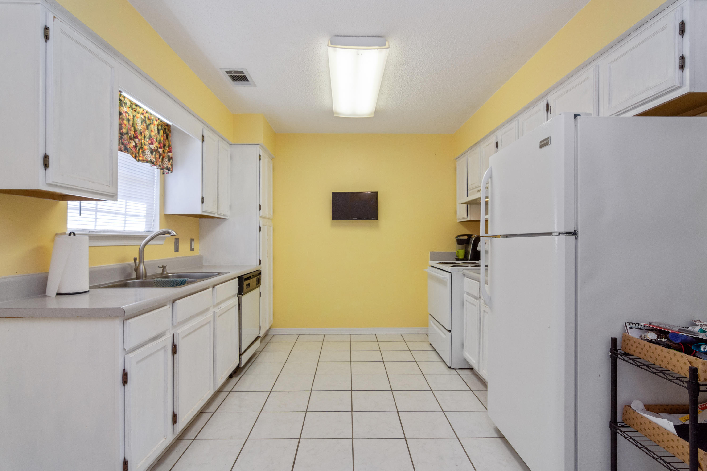 CORONADO VILLAGE PH 1 - Residential