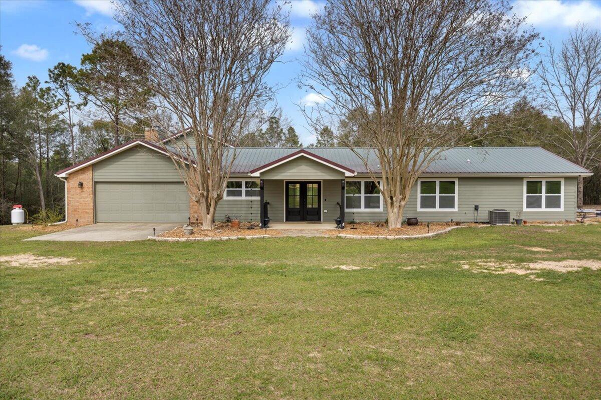 NO RECORDED SUBDIVISION - Residential