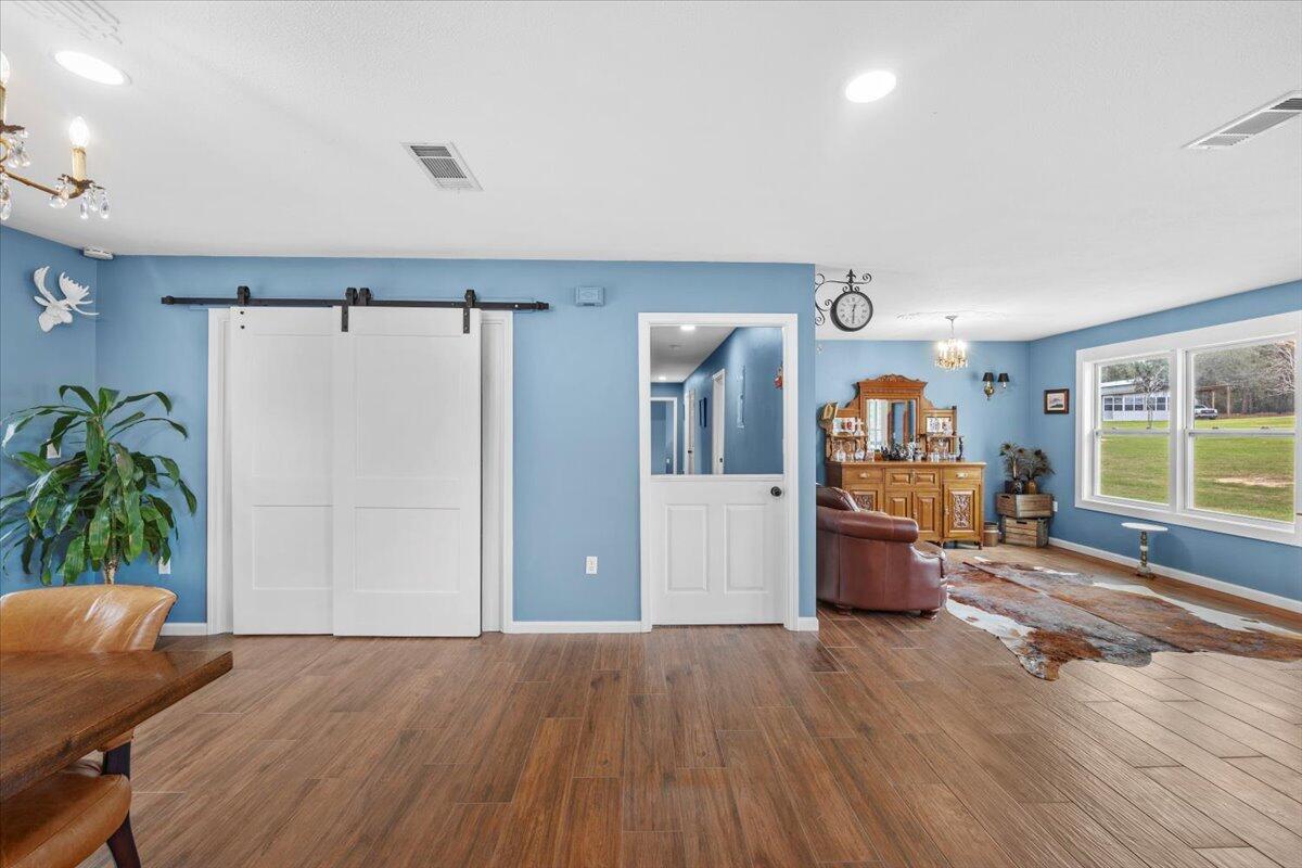 NO RECORDED SUBDIVISION - Residential