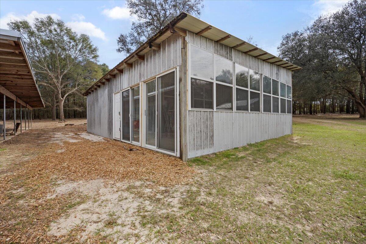 NO RECORDED SUBDIVISION - Residential
