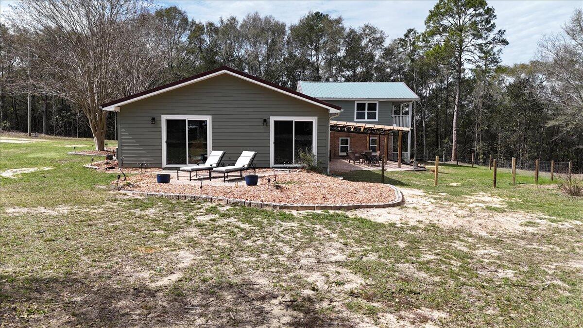 NO RECORDED SUBDIVISION - Residential