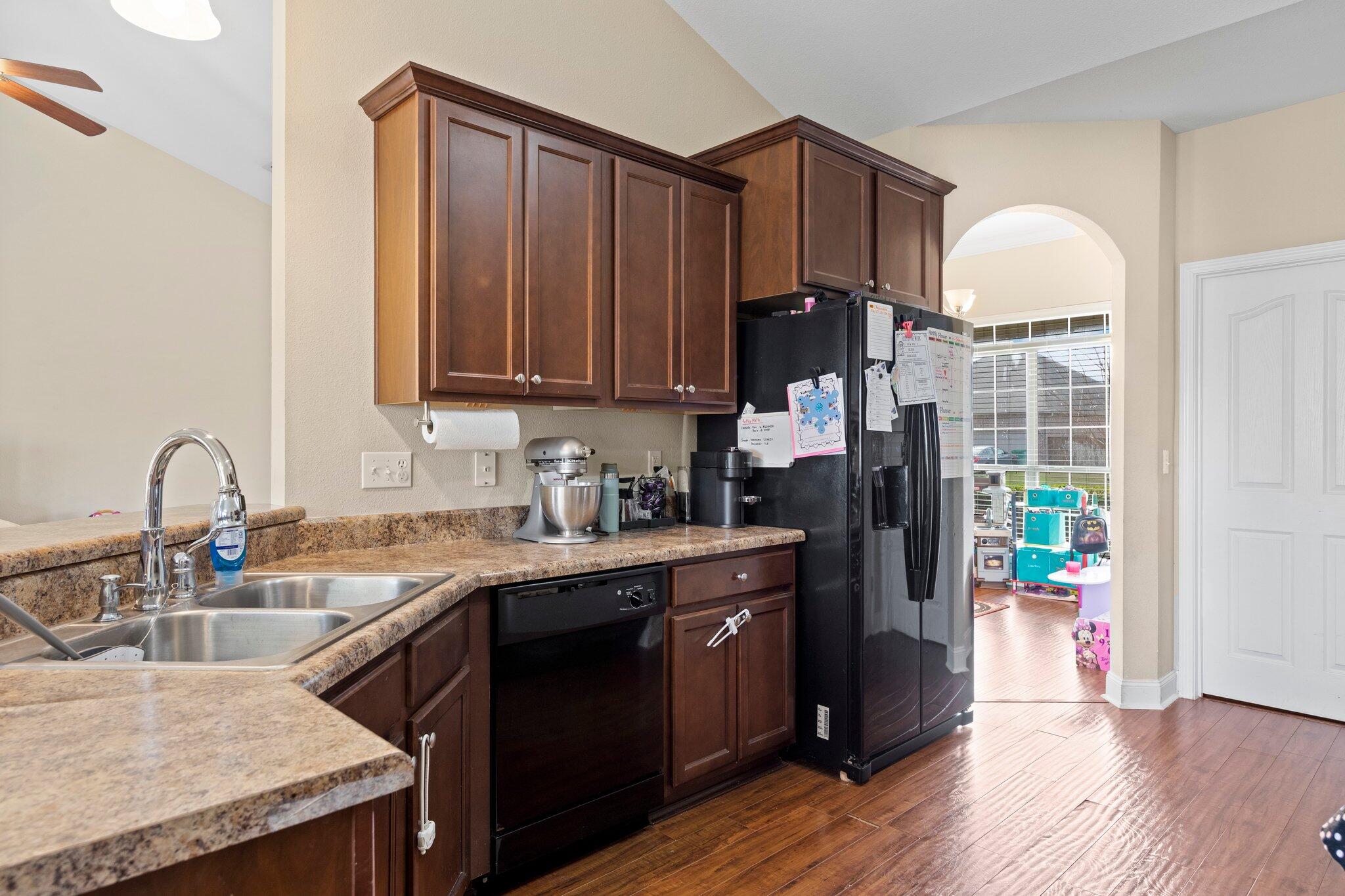 ROLLING RIDGE - Residential