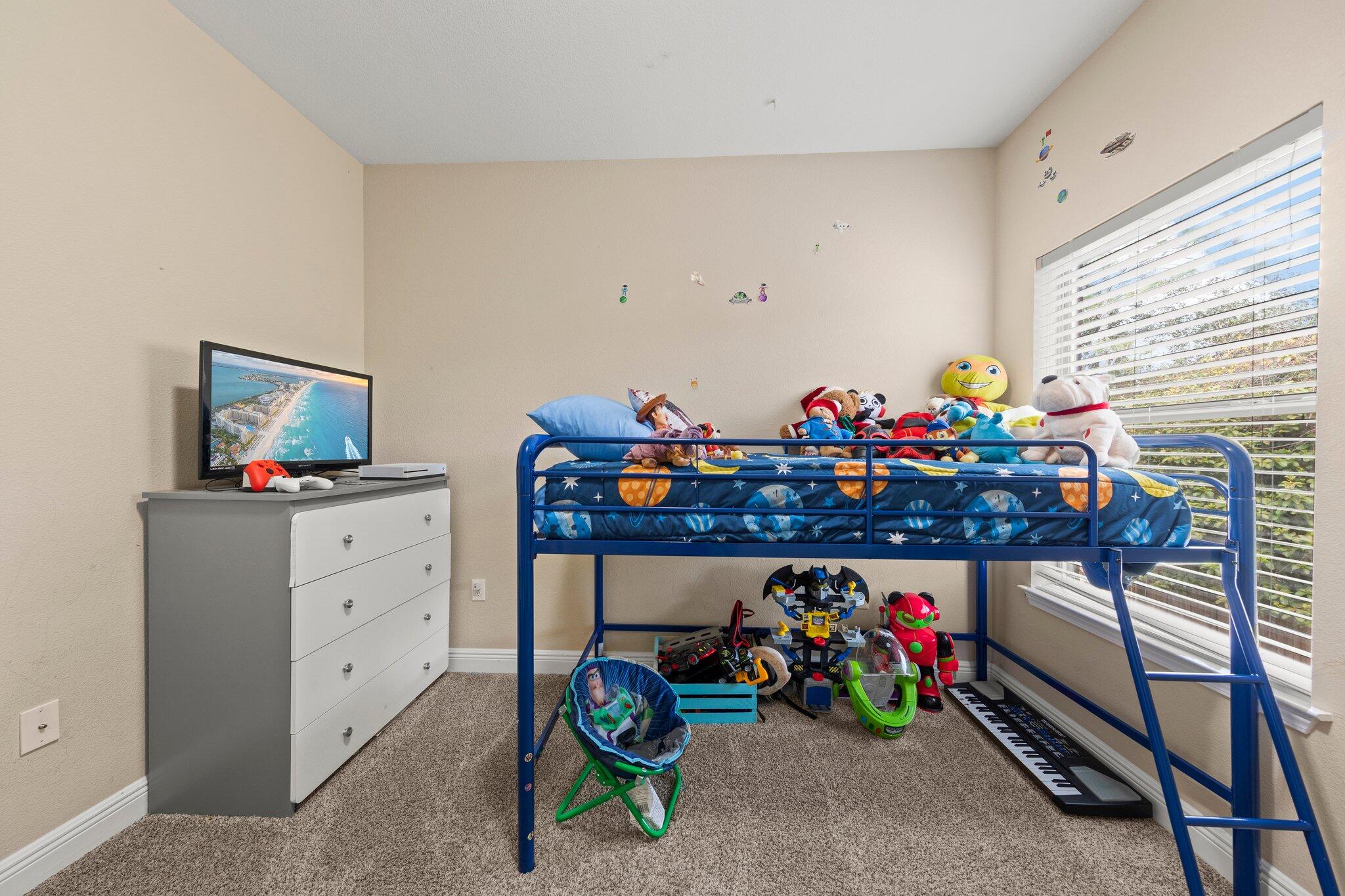 ROLLING RIDGE - Residential