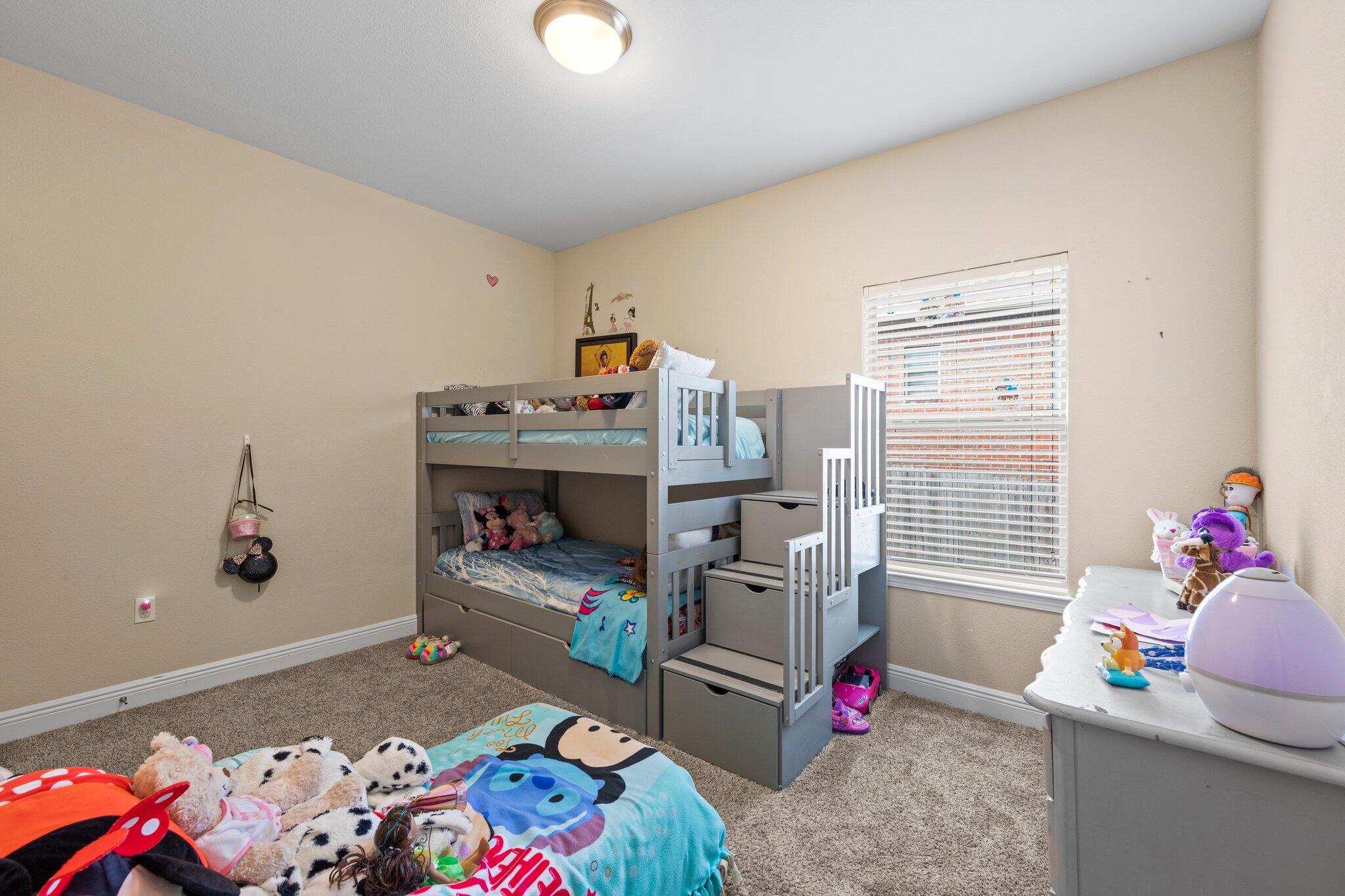 ROLLING RIDGE - Residential