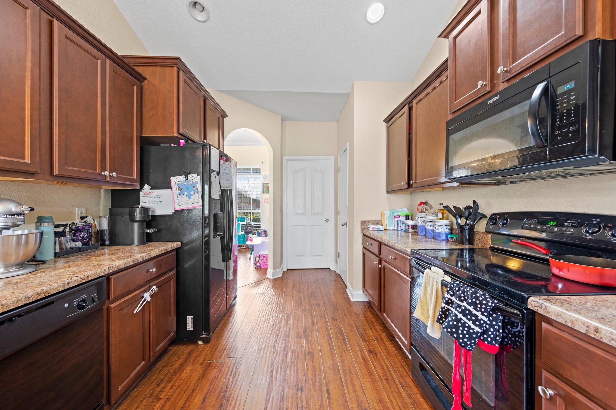 ROLLING RIDGE - Residential