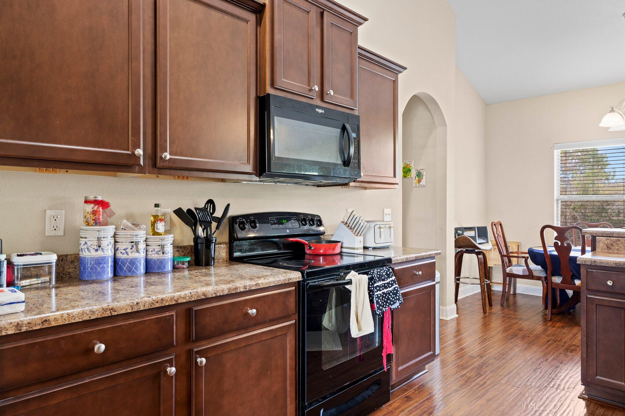 ROLLING RIDGE - Residential