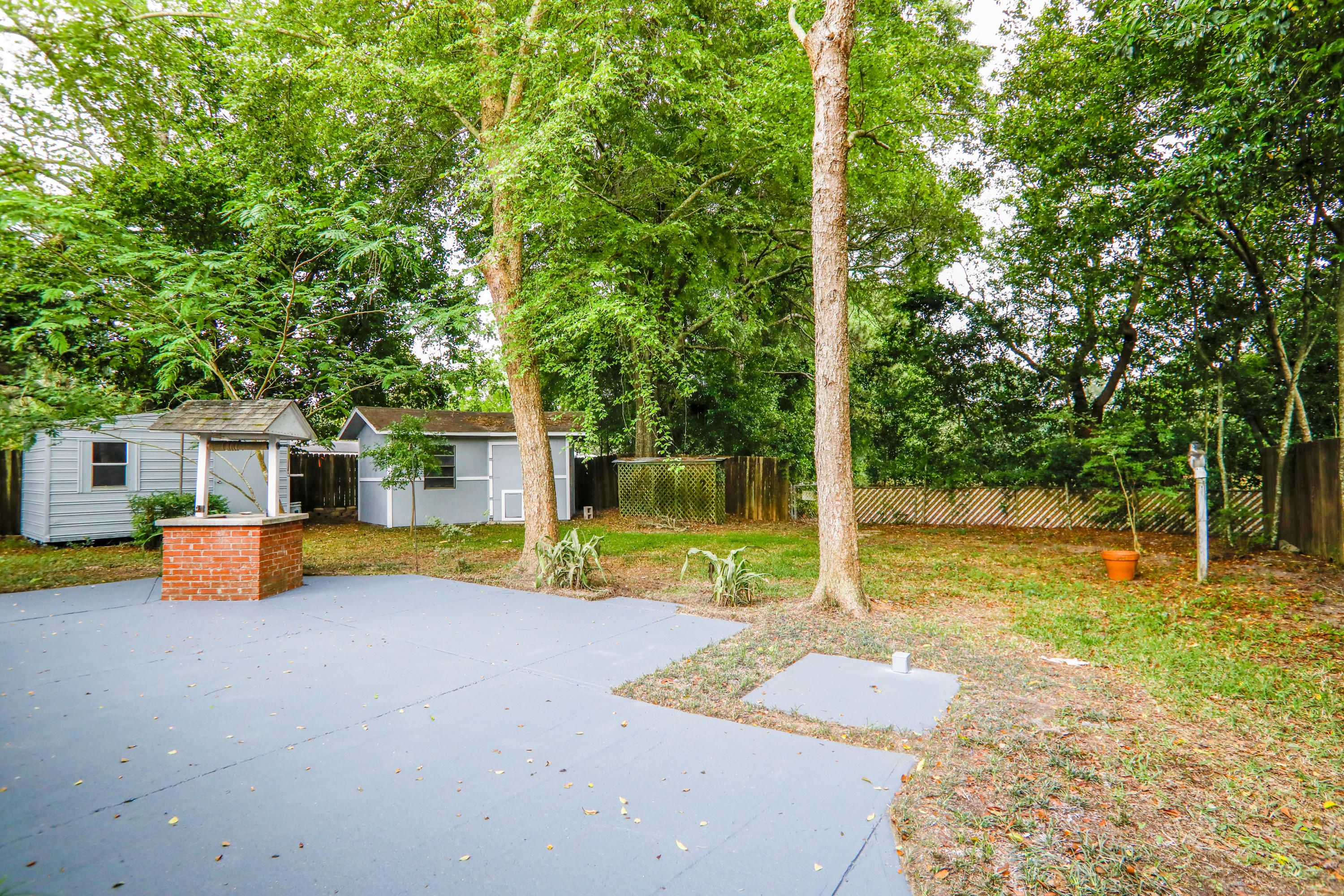 GARNIERS ADDS 1-7 (242208.00) - Residential