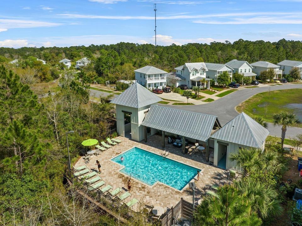 AUDUBON POINT - Residential Lease
