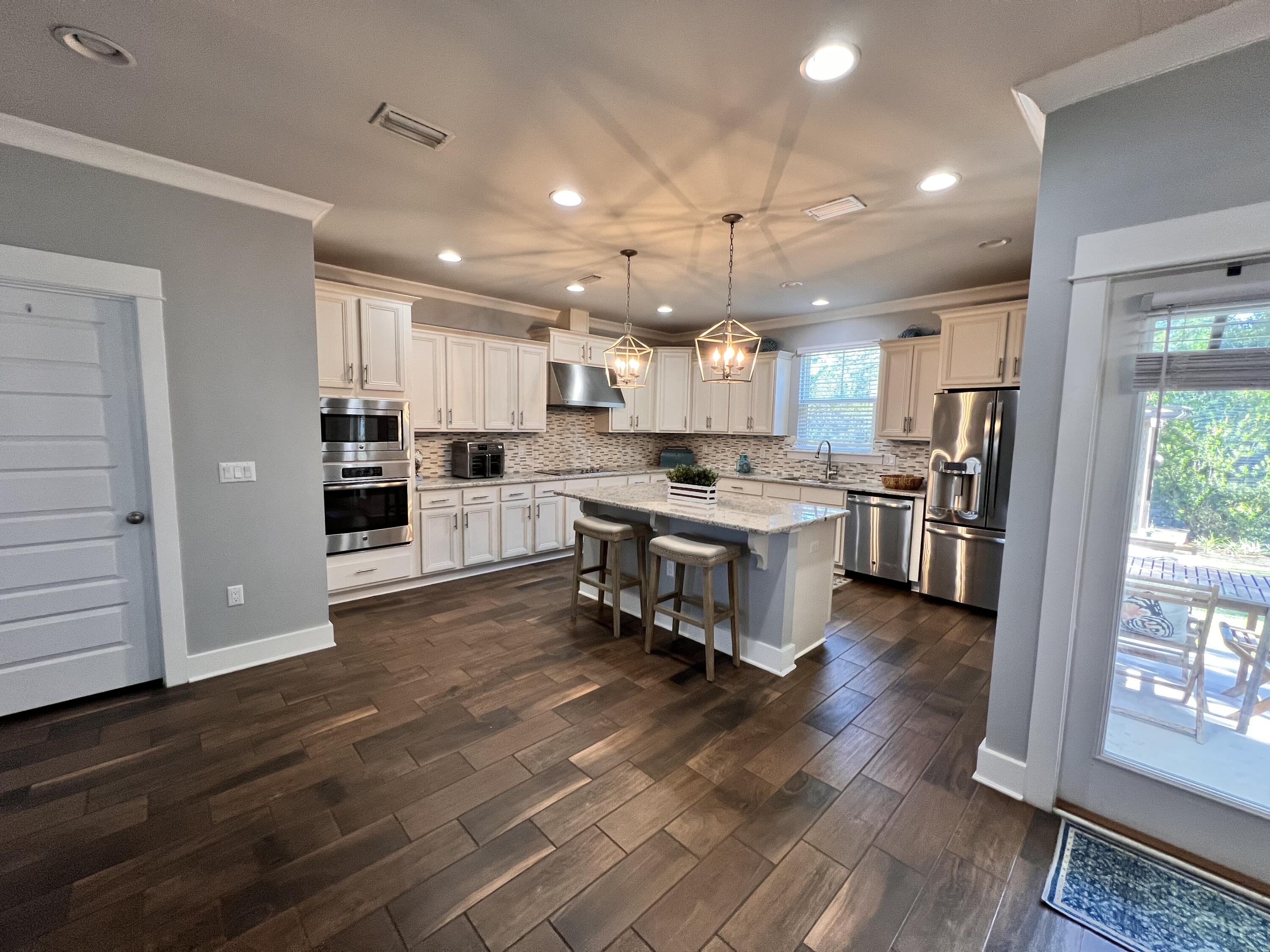 AUDUBON POINT - Residential Lease