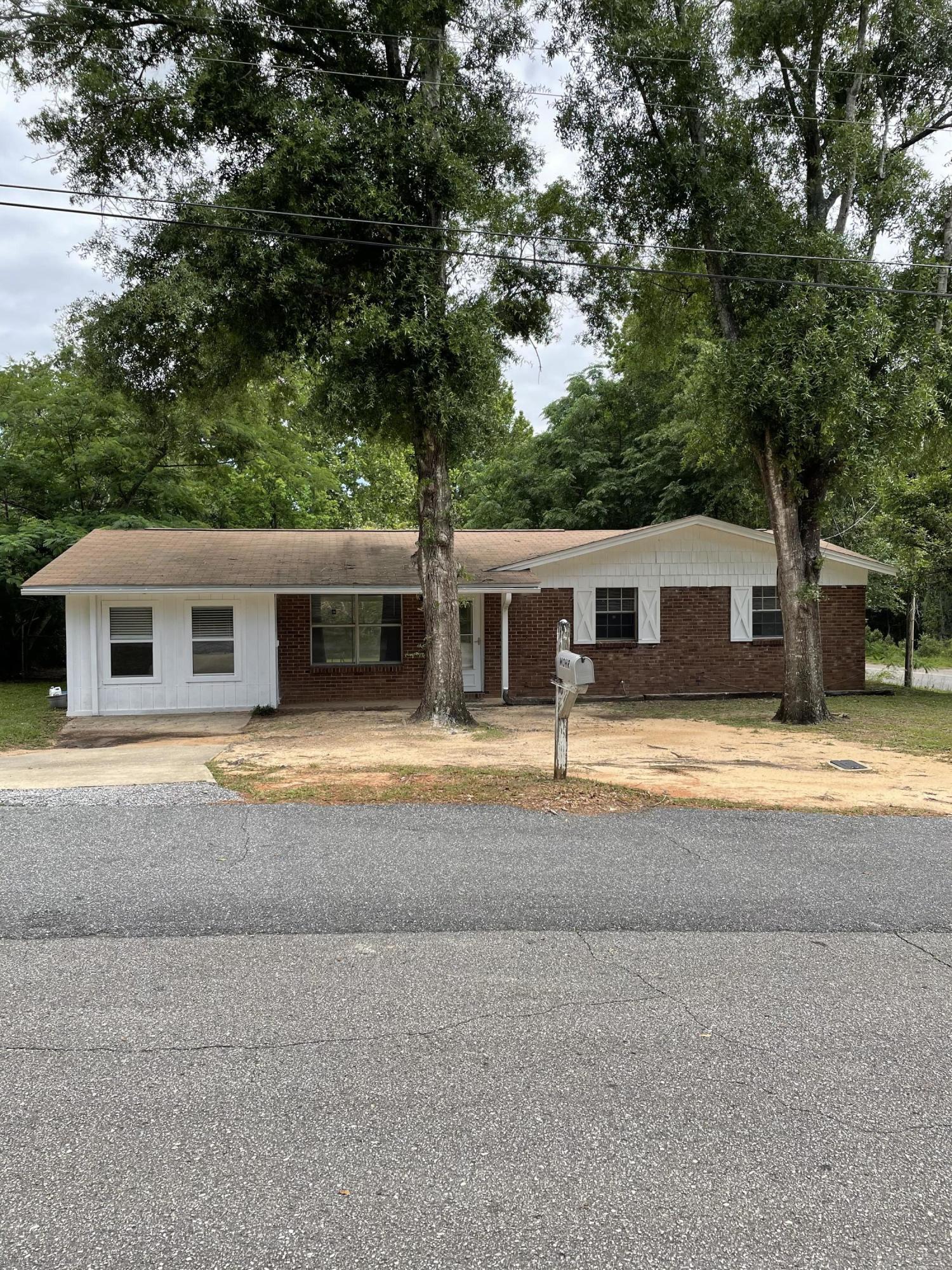 Perfect first home for someone! Come look at this beautiful house with easy access to HWY 90 and HWY 85 for commute to bases, beaches and shopping. 3/2 Floor plan features a bonus room that can used as a 4th bedroom, office, family, or gaming room. Large laundry and covered back deck. Fenced back yard, building for lawn equipment, and pet friendly. Schedule a viewing today!