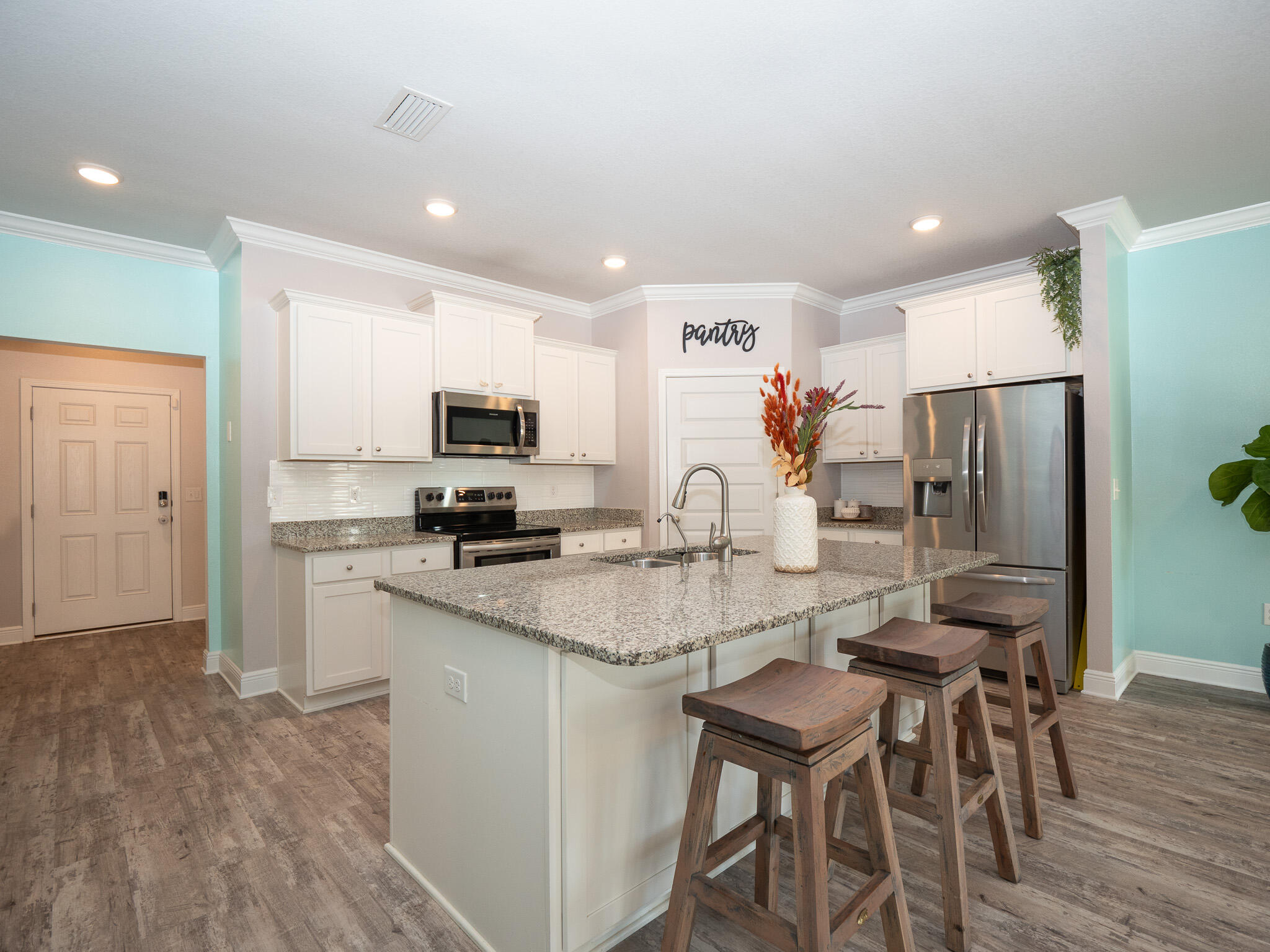 HAMMOCK BAY - Residential