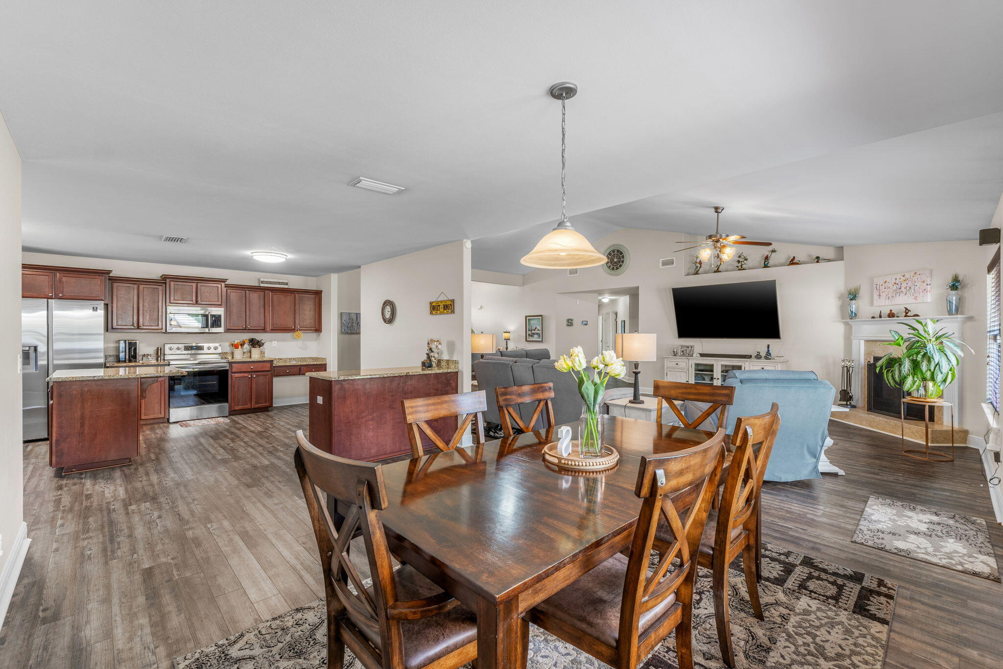 HOLLEY BY THE SEA - Residential