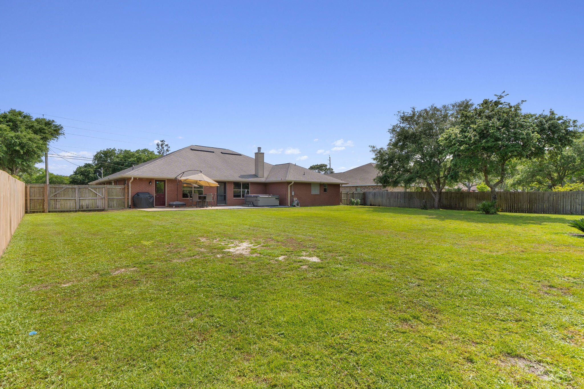 HOLLEY BY THE SEA - Residential