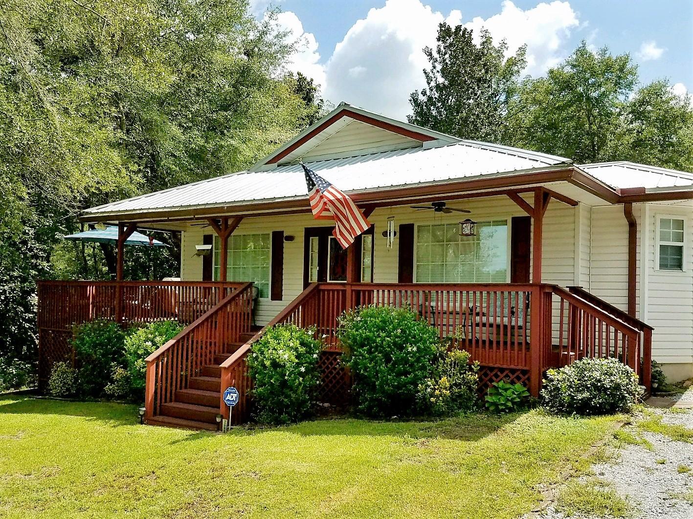 LAKE HOLLEY ESTATES - Residential