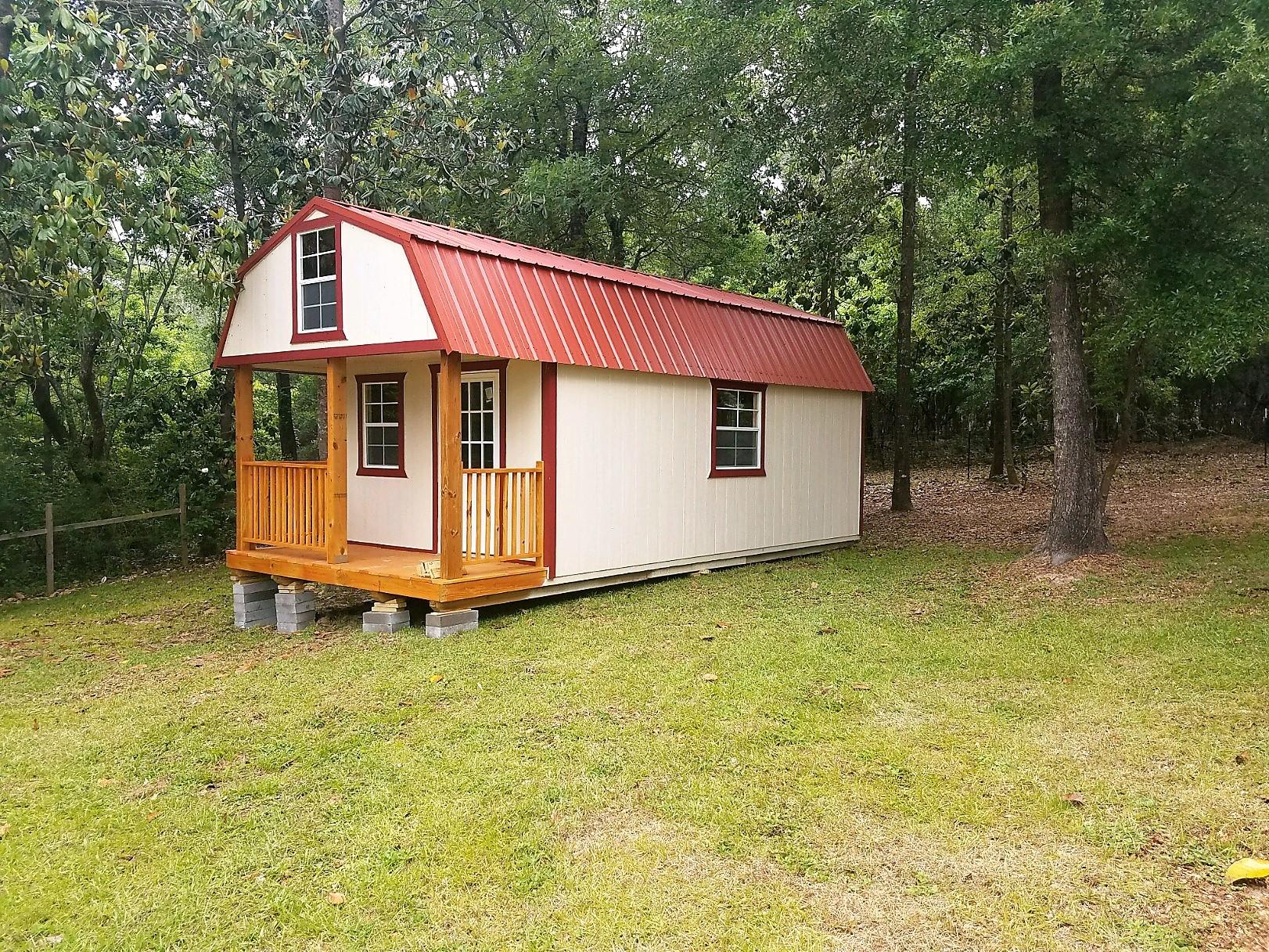 LAKE HOLLEY ESTATES - Residential