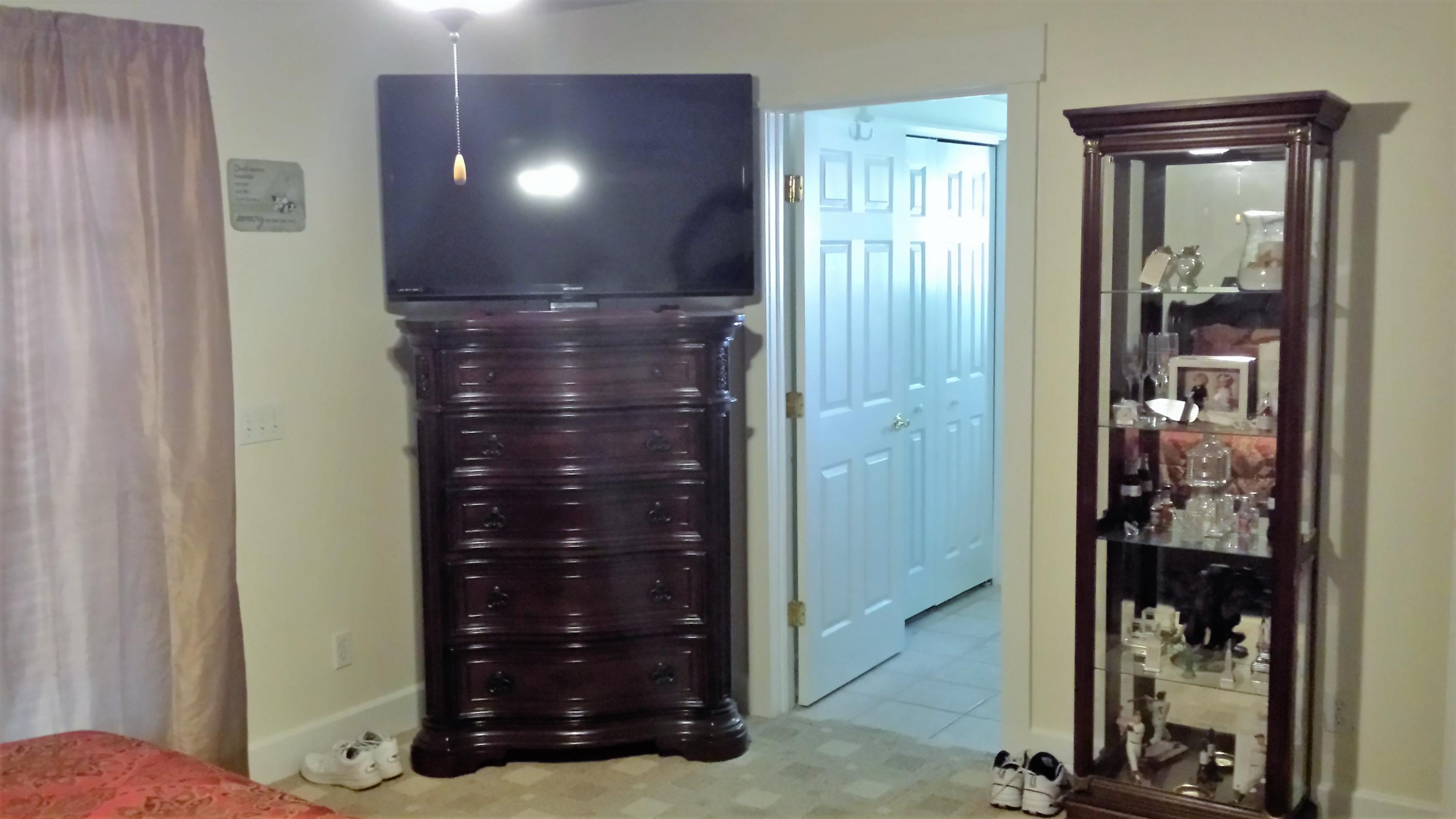 LAKE HOLLEY ESTATES - Residential