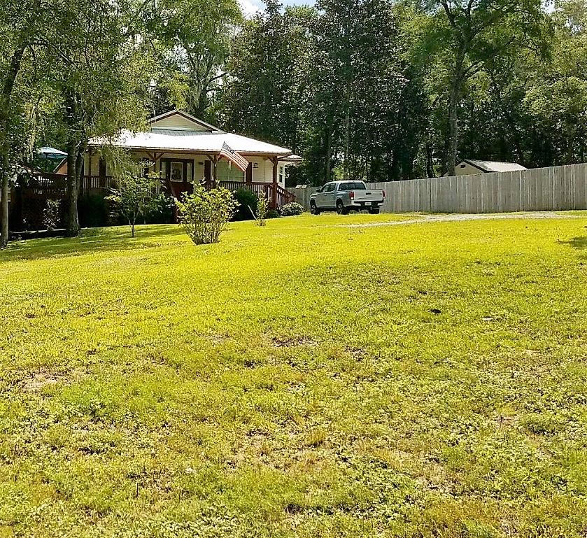 LAKE HOLLEY ESTATES - Residential