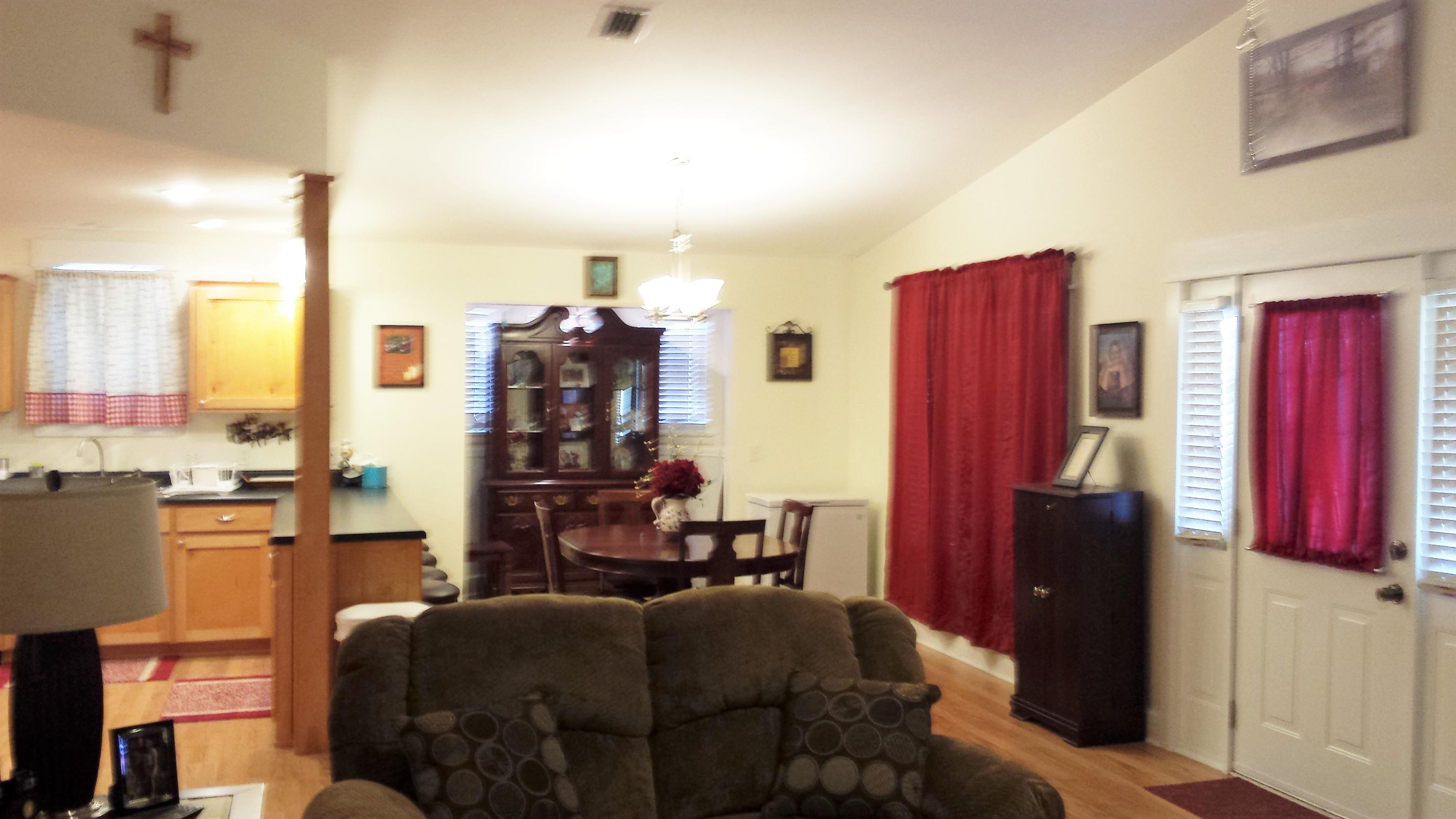 LAKE HOLLEY ESTATES - Residential