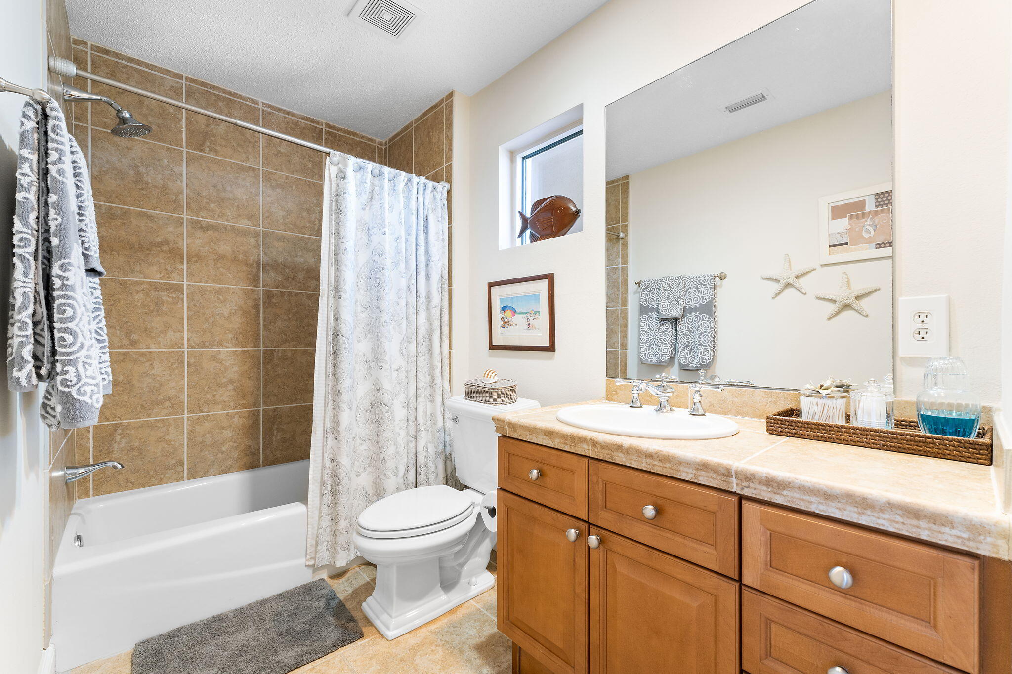 Snug Harbour - Residential