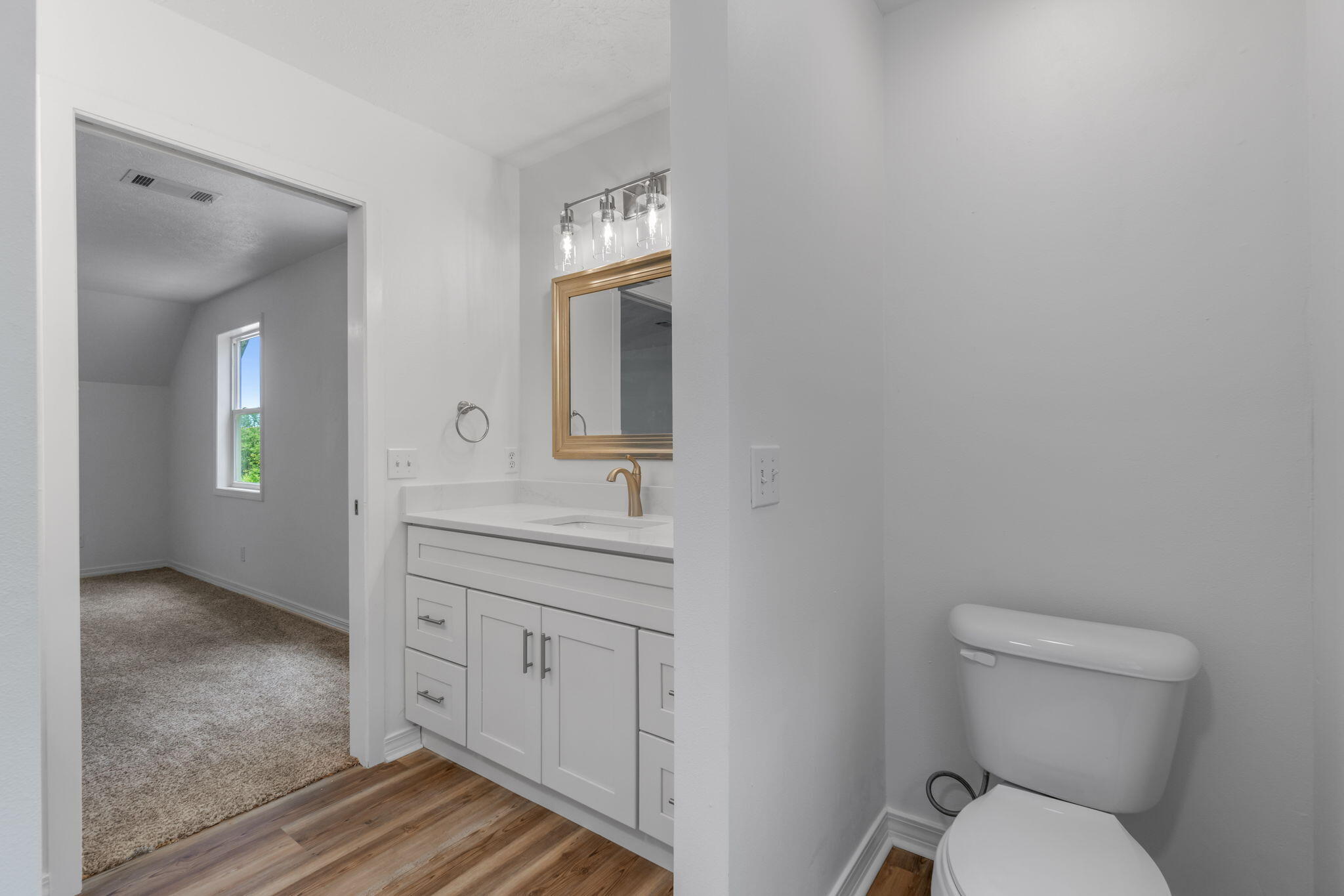 SOUNDSIDE EAST - Residential