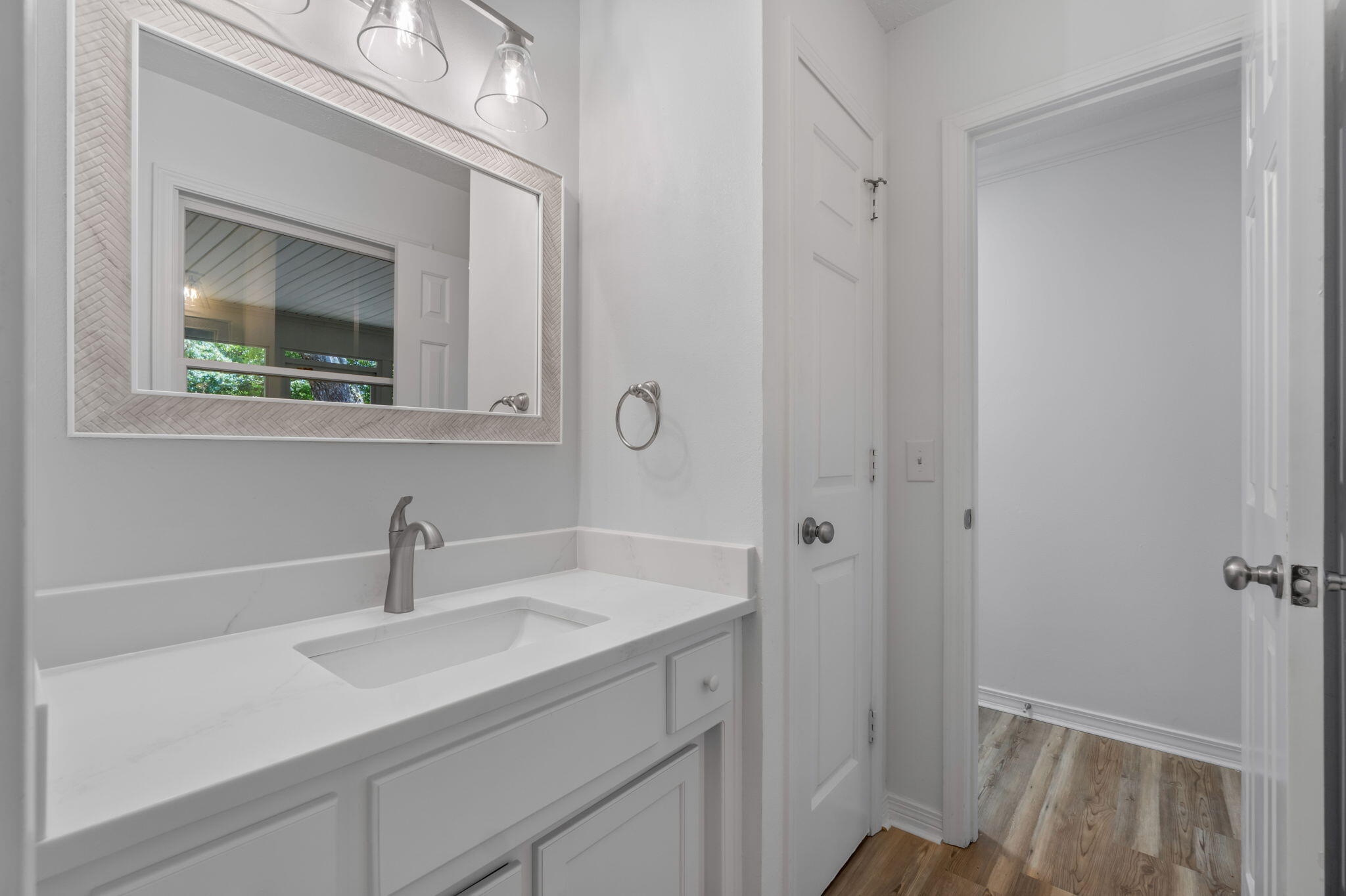 SOUNDSIDE EAST - Residential